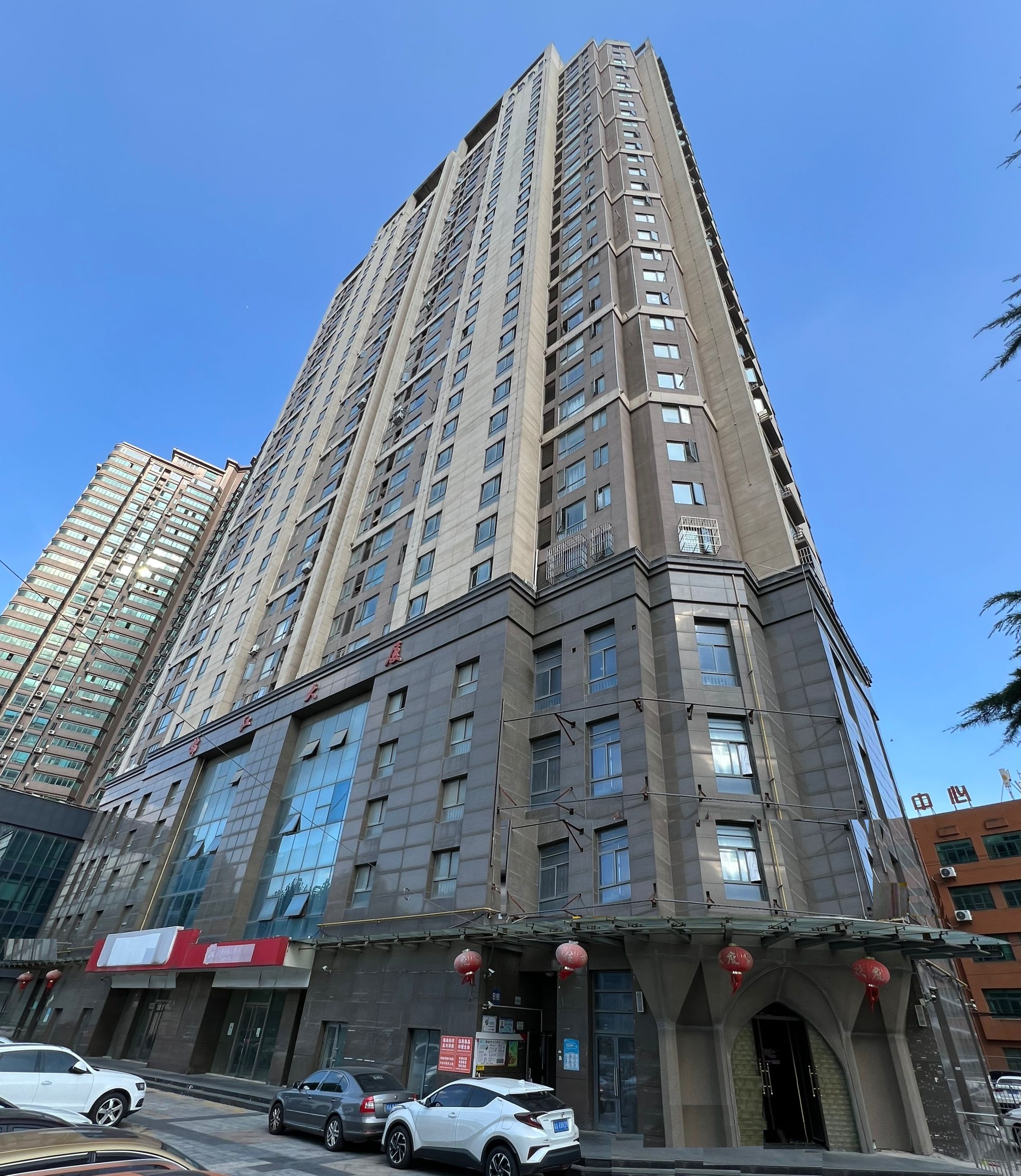 锦江大厦四层401